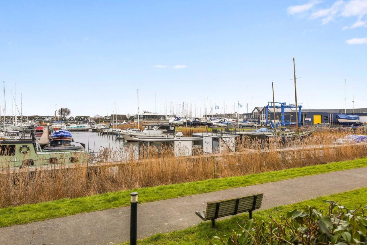 Cosy Tiny Houseboats Near Beach And Restaurants By Weltevreden Experience ゼーウォルデ エクステリア 写真